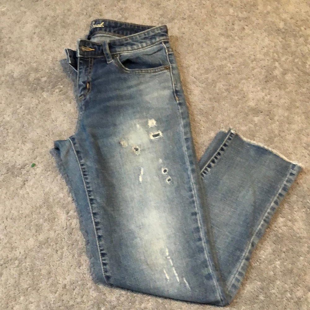 Universal Thread boyfriend jeans